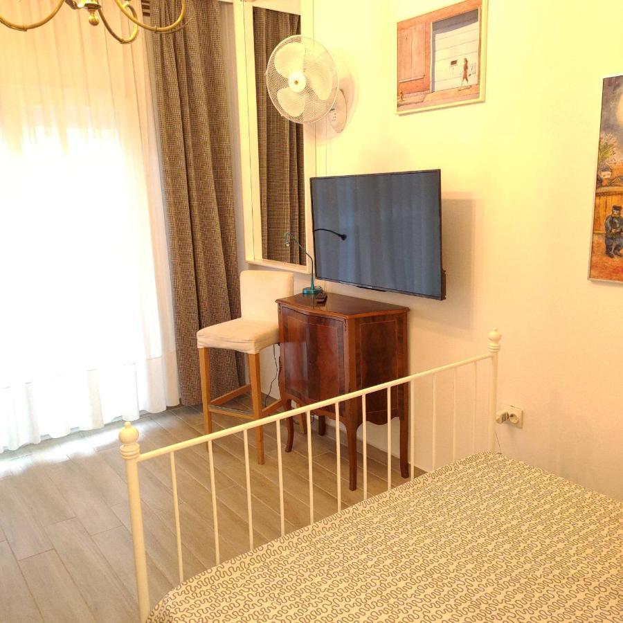 Promenade Apartment With Sea View Thessaloniki Exterior foto